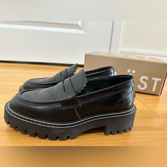Last lug sole loafers - Picture 4 of 7